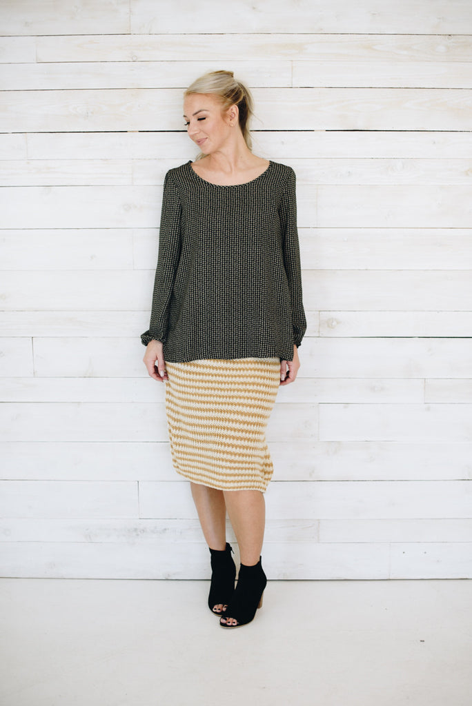 Teardrop Flyaway Blouse