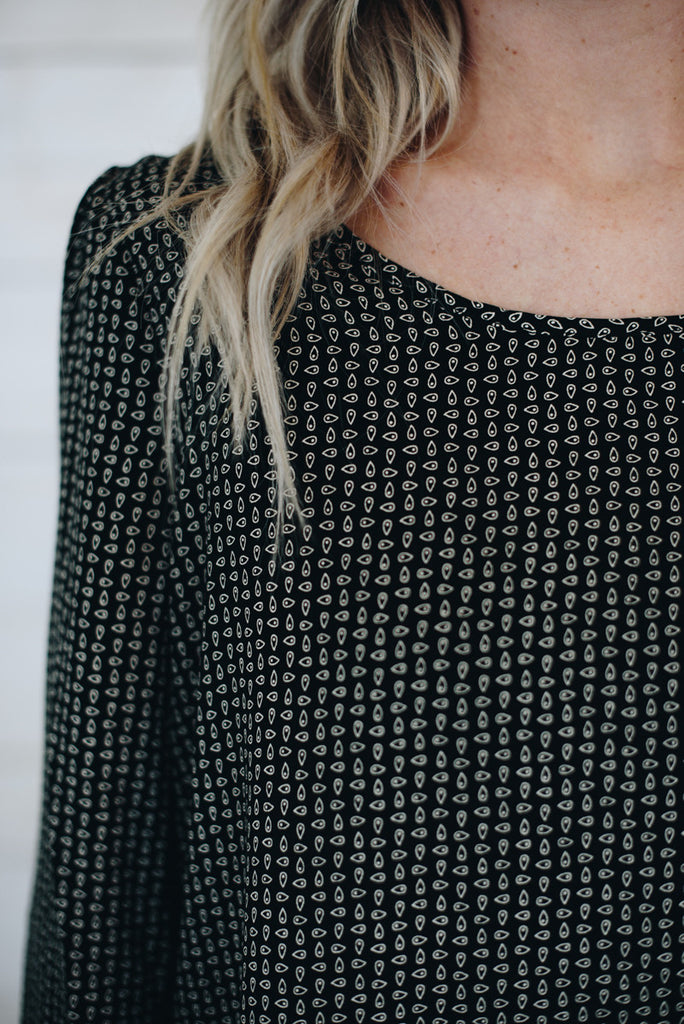 Teardrop Flyaway Blouse