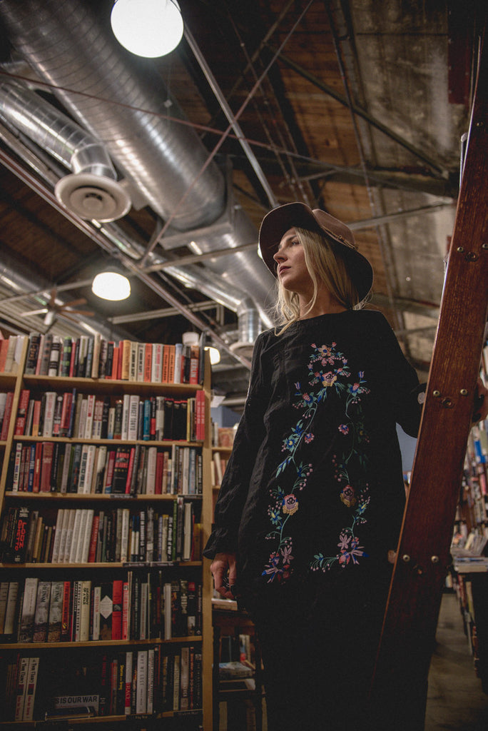 Wanderlust Tunic - Black